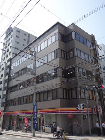 文友社ビル外観