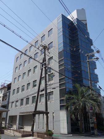 アルバート新大阪ビル外観
