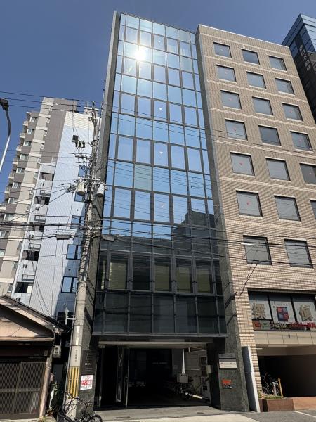 ダイビスビル外観