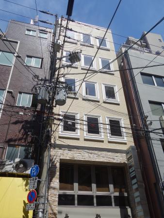 商福ビル外観