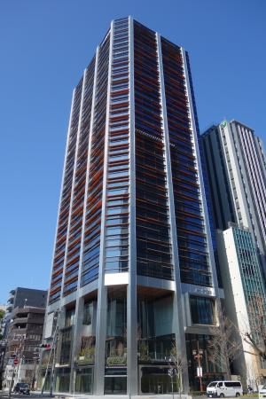 御堂筋ダイビル外観