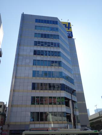 プラザ梅田ビル外観