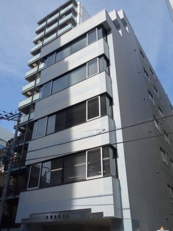 砂糖会館ビル外観