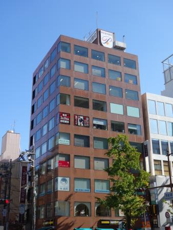 東京都市開発御堂筋ビル外観