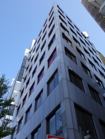 梅田高速ビル外観