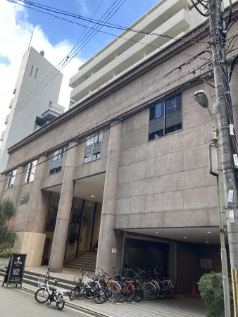 ラクメンビル 外観