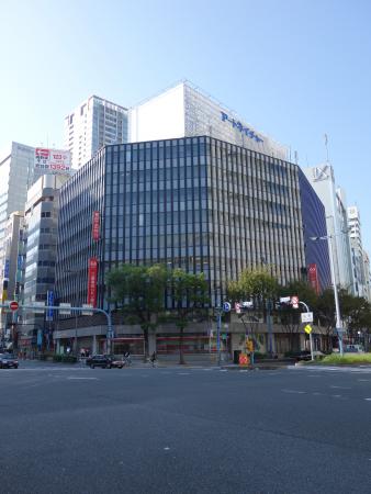 関電不動産西梅田ビル外観