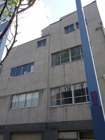 新大和ビル外観