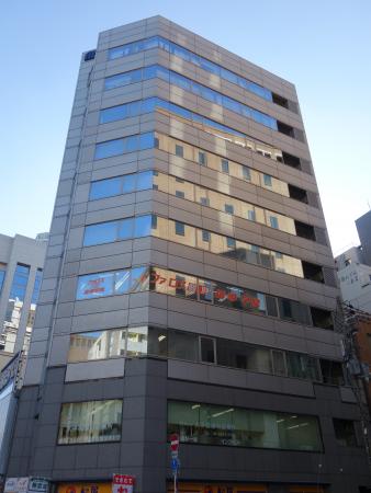 大手前M2ビル外観