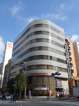 盟友ビル外観