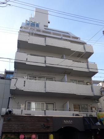 サンタンビル外観