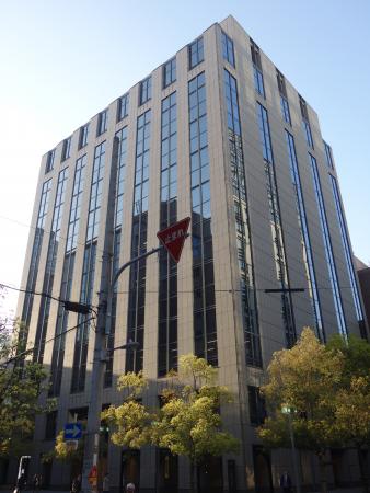 京阪神淀屋橋ビル外観