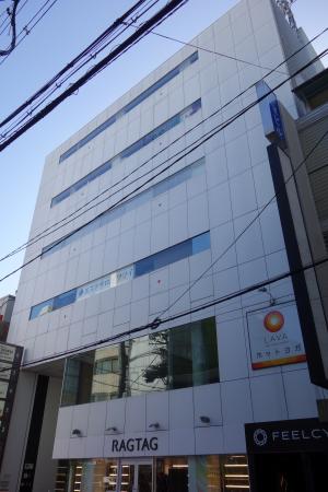 フェリチタ心斎橋ビル外観