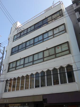 若狭ビル外観