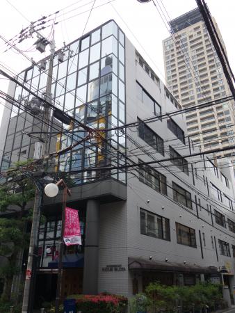 心斎橋井上ビル外観