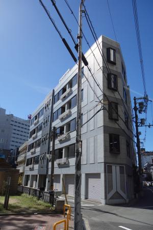 サノンビル外観