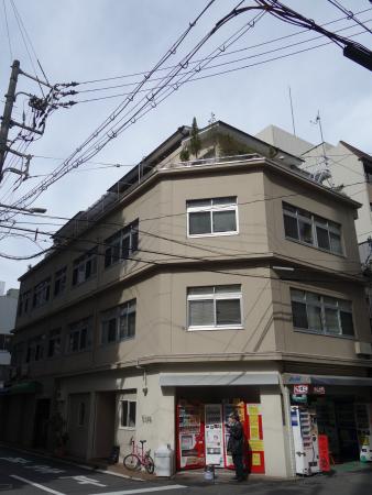 金丸ビル外観
