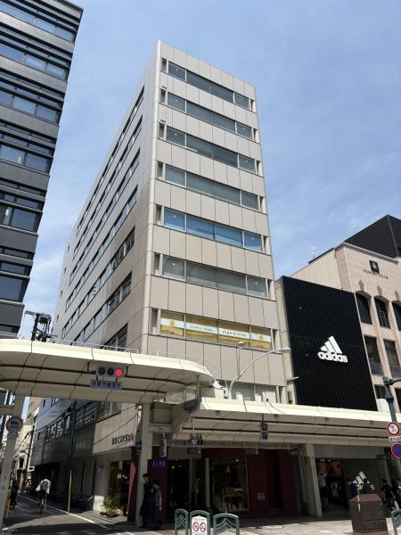 日新火災京都ビル外観