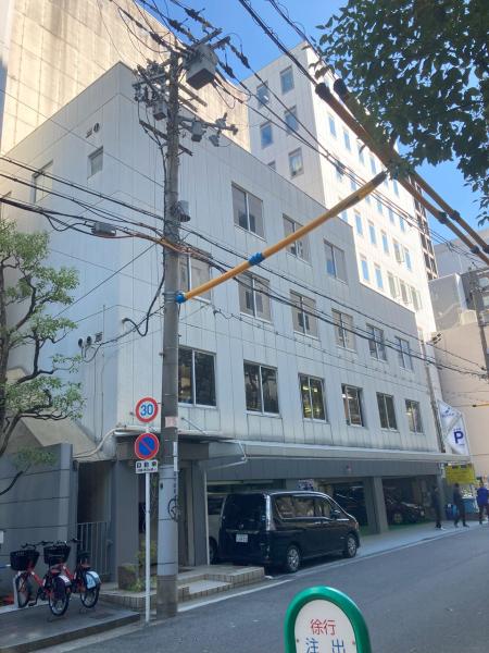 リゾーン淀屋橋０２（三泉高麗橋タワーパーキングビル）