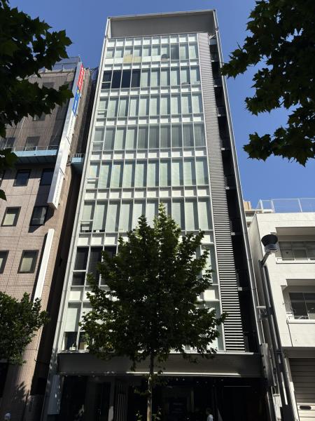 近鉄新宿御苑ビル