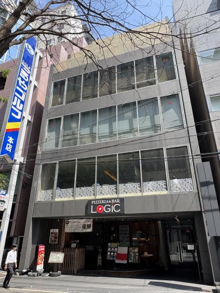 つるや第２ビル外観