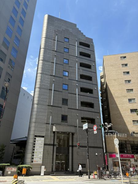 中津パークビル外観